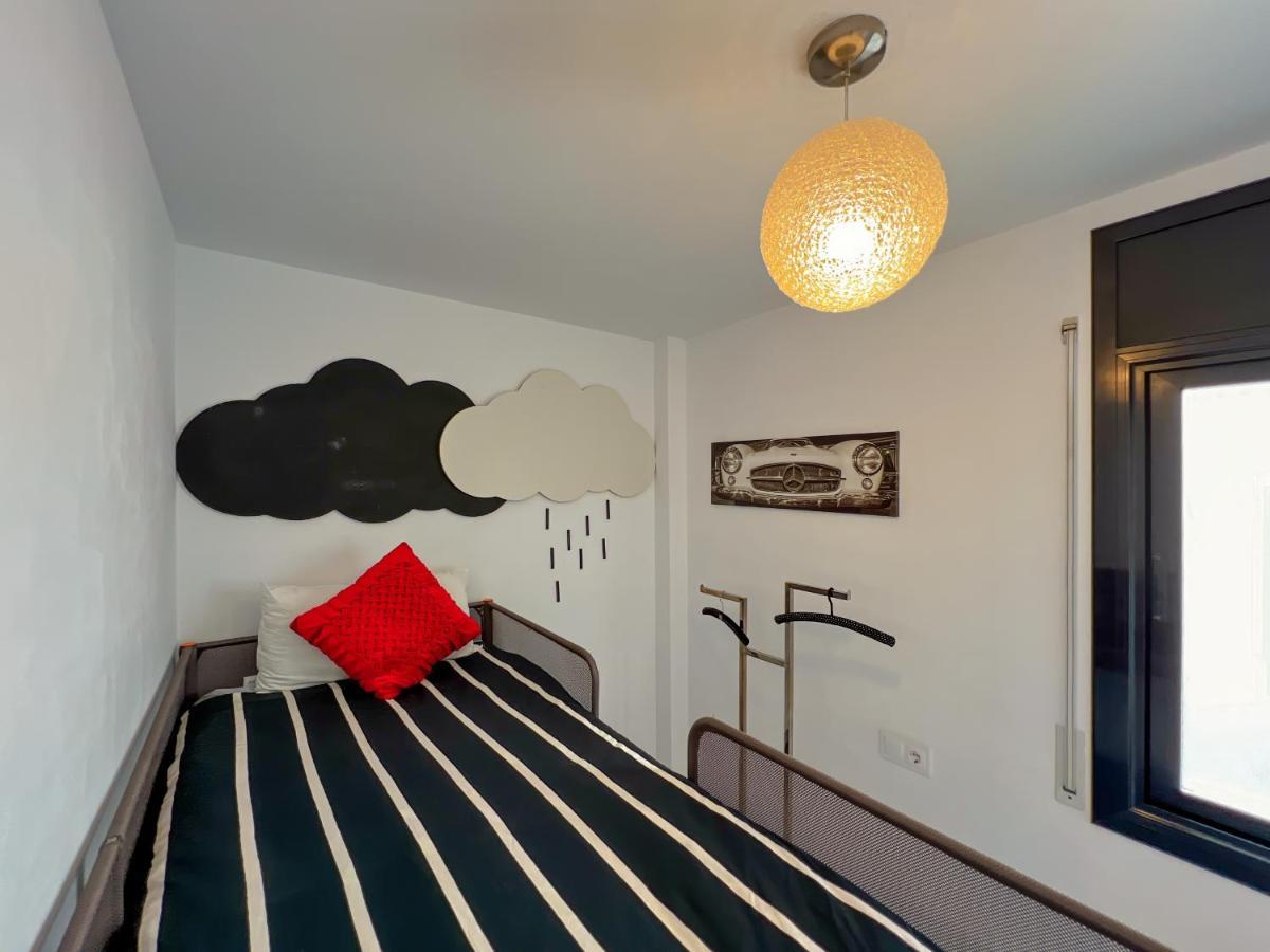 Vivalidays Yolanda Apartment Calella Bagian luar foto