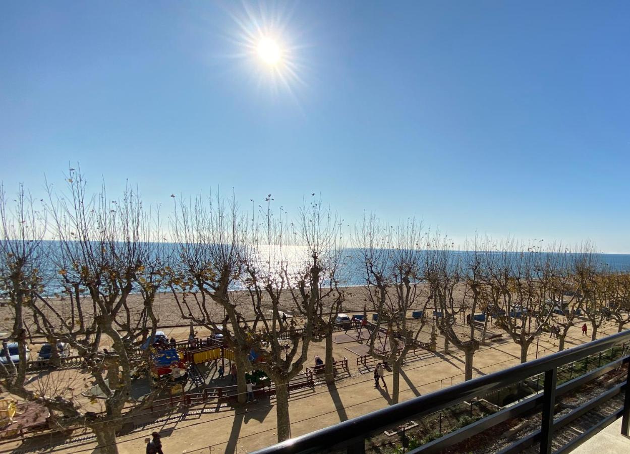 Vivalidays Yolanda Apartment Calella Bagian luar foto
